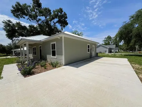 1115 Ricks Street Bell FL 32619