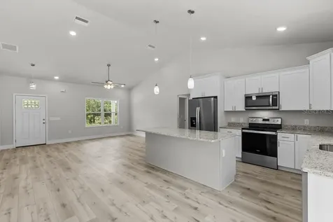 1115 Ricks Street Bell FL 32619
