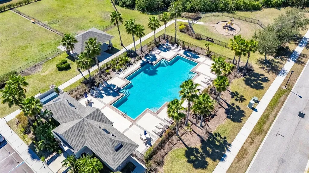 1504 Trailwater Street Ruskin FL 33570