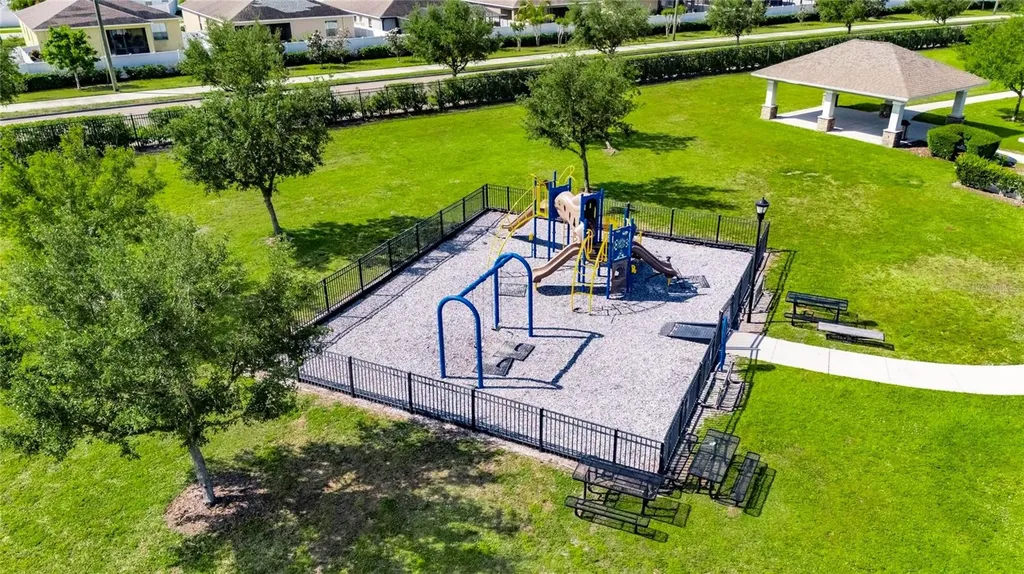 1504 Trailwater Street Ruskin FL 33570
