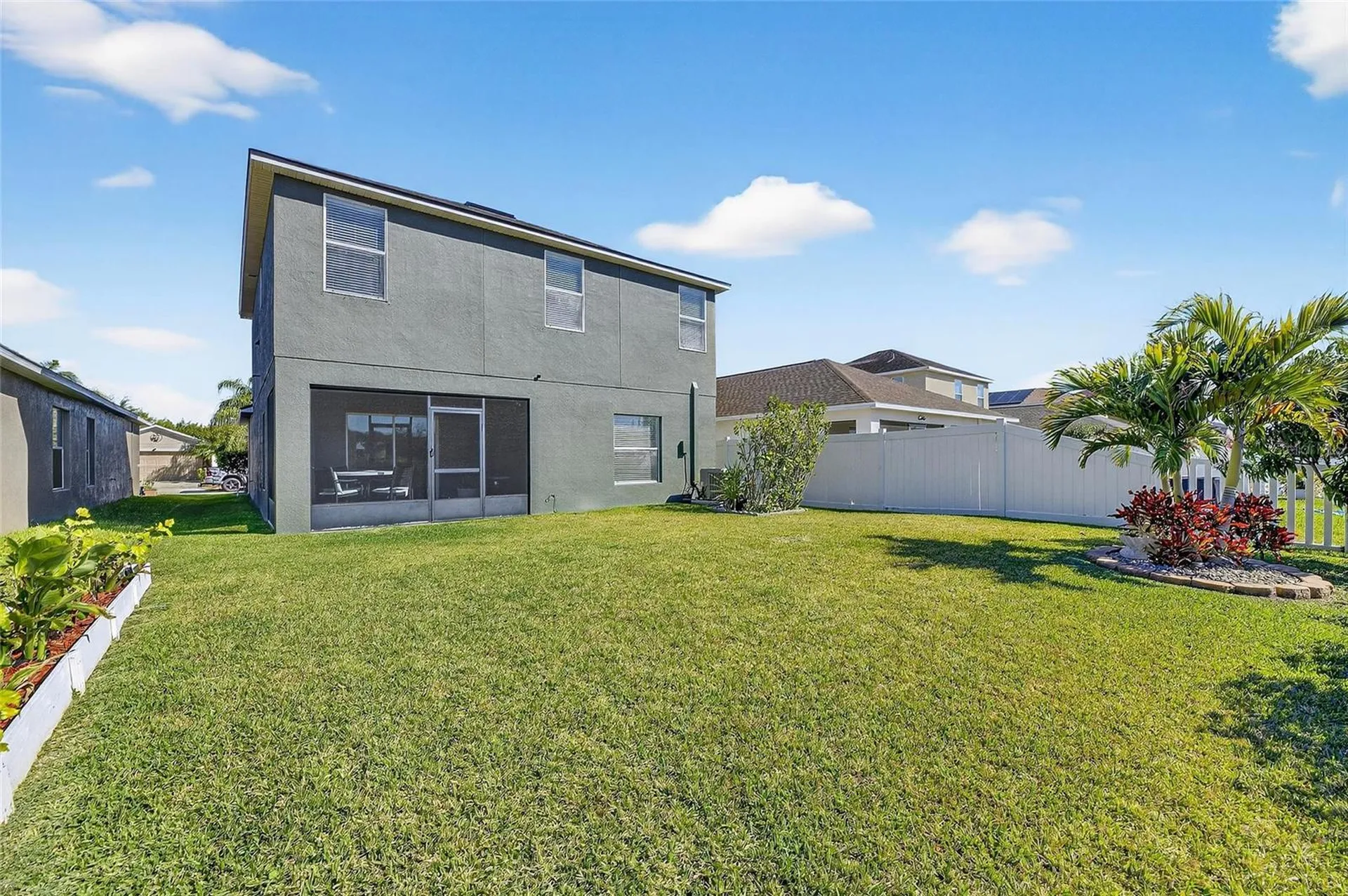 1504 Trailwater Street Ruskin FL 33570