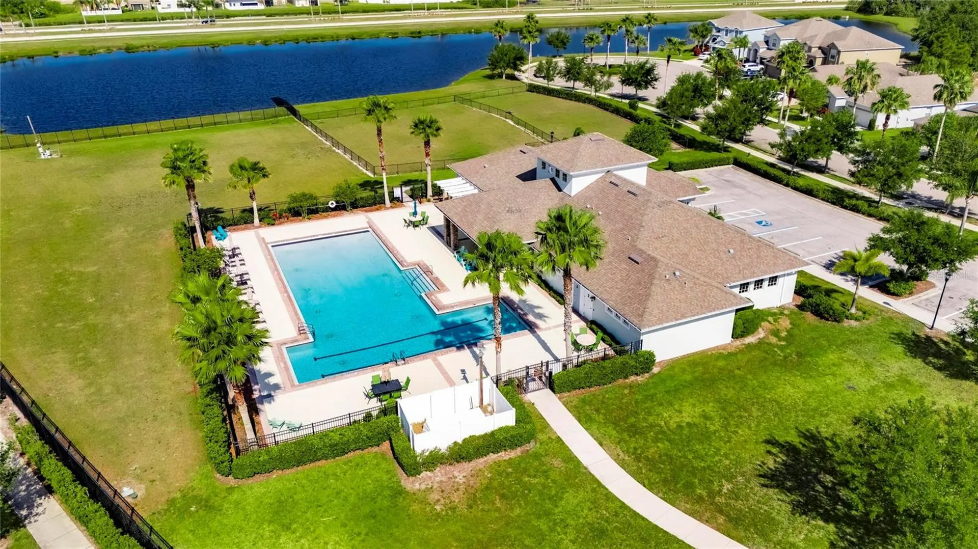 1504 Trailwater Street Ruskin FL 33570