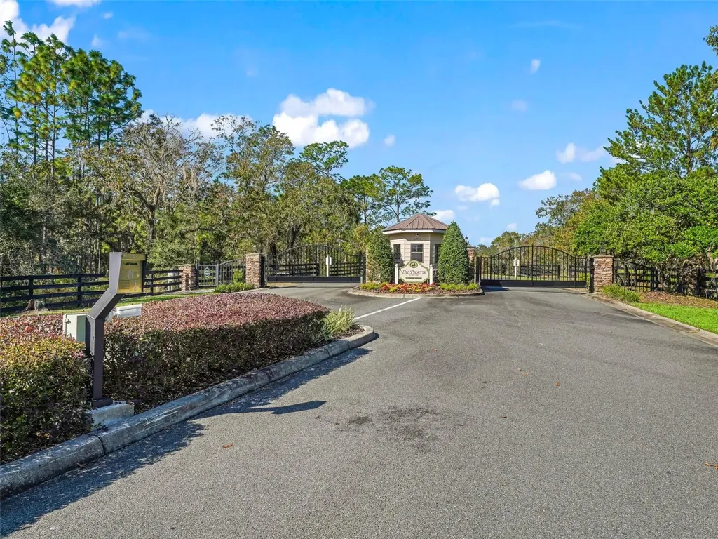 2395 NW 81st Avenue Wildwood FL 34785