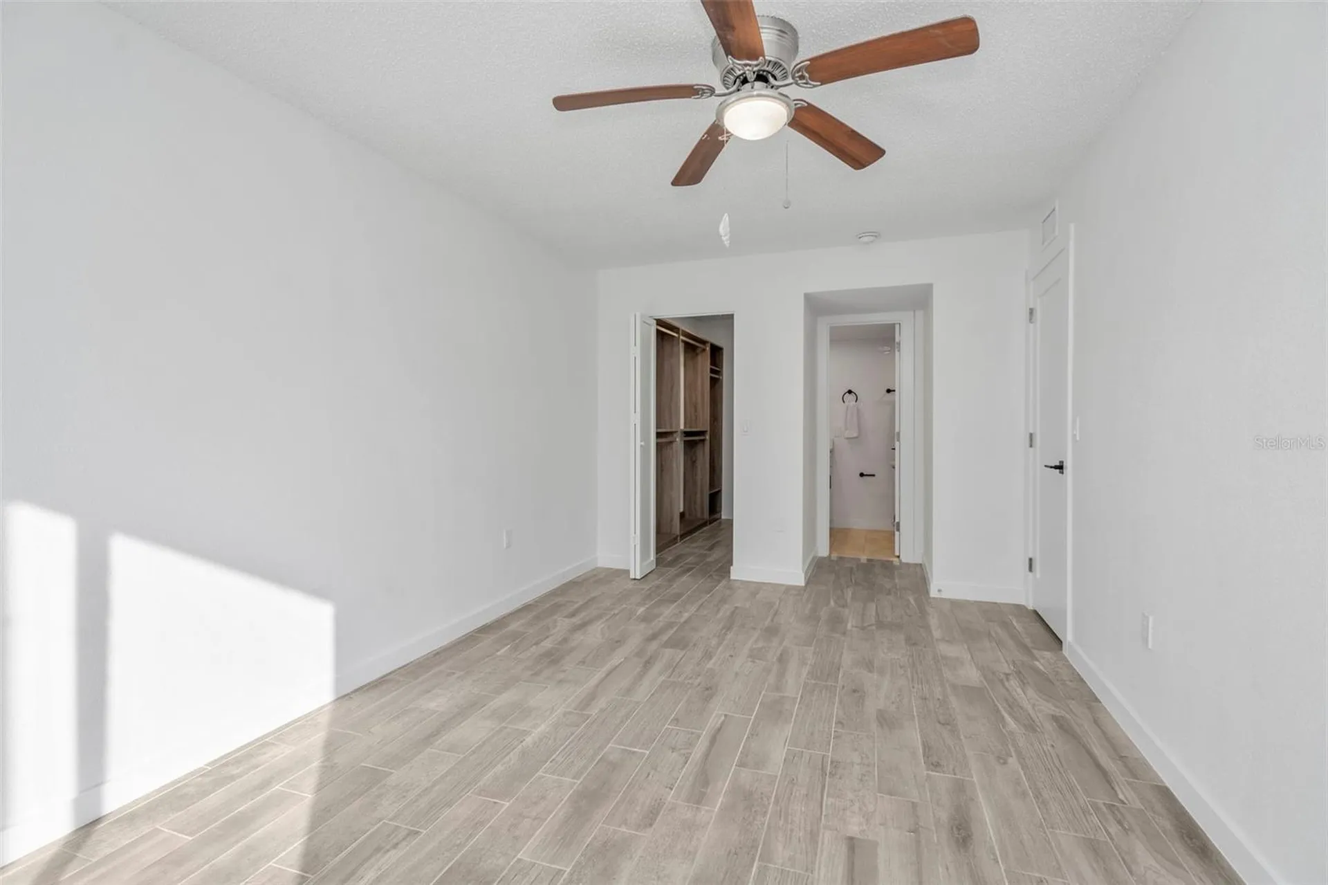 4805 Alt 19 Palm Harbor FL 34683