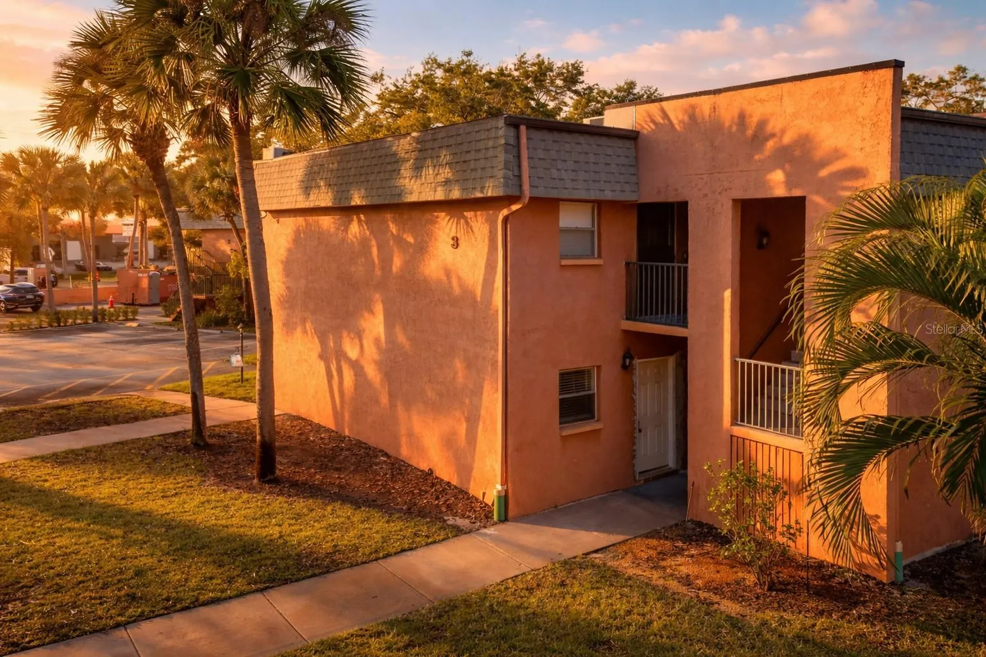 4805 Alt 19 Palm Harbor FL 34683
