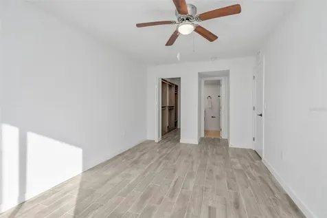 4805 Alt 19 Palm Harbor FL 34683