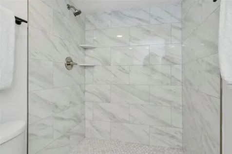 4805 Alt 19 Palm Harbor FL 34683