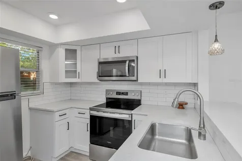 4805 Alt 19 Palm Harbor FL 34683