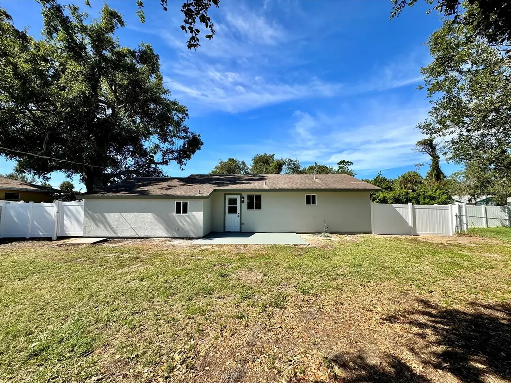 325 Capatola Street Port Charlotte FL 33948