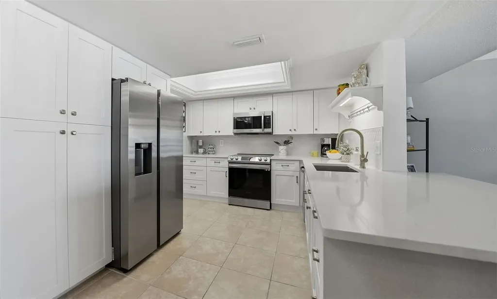 199 Whispering Sands Drive Sarasota FL 34242