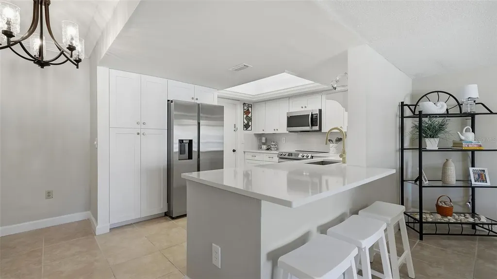 199 Whispering Sands Drive Sarasota FL 34242