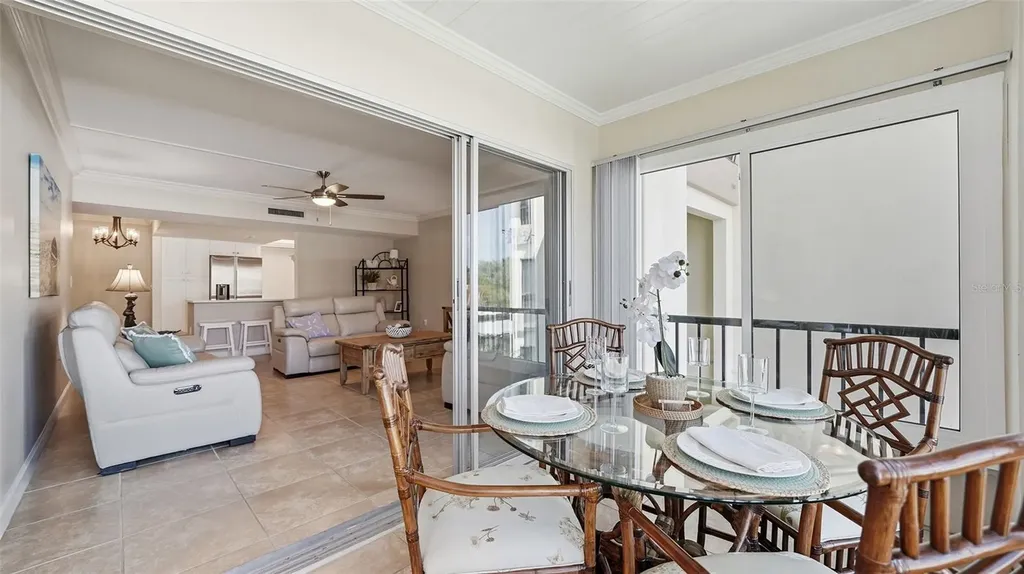 199 Whispering Sands Drive Sarasota FL 34242