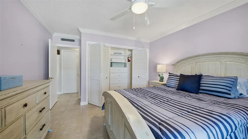 199 Whispering Sands Drive Sarasota FL 34242