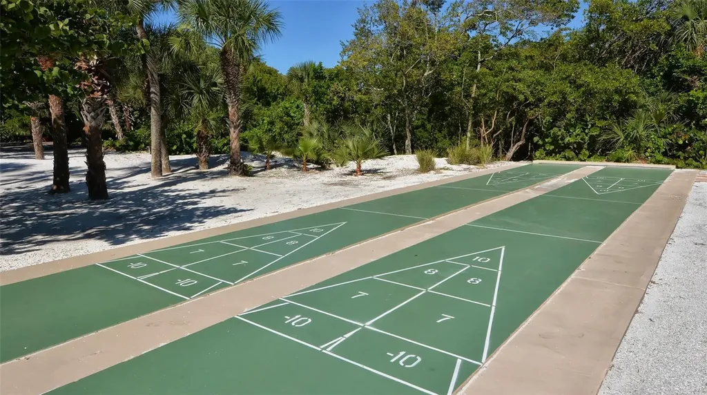 199 Whispering Sands Drive Sarasota FL 34242