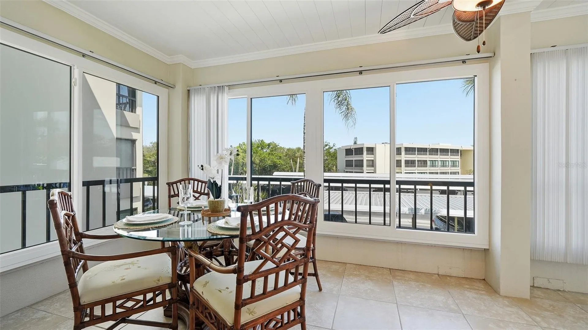 199 Whispering Sands Drive Sarasota FL 34242