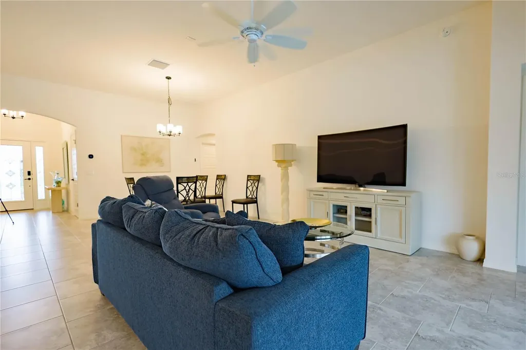 4714 Wightman Circle The Villages FL 32163