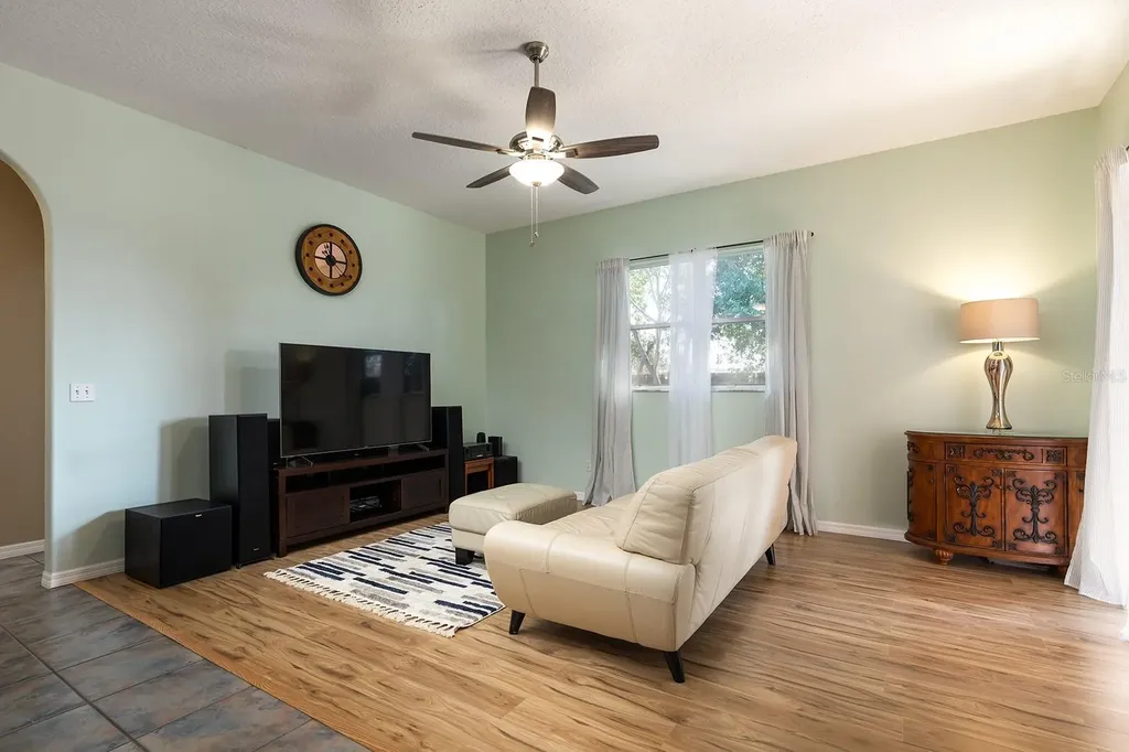 1357 Providence Boulevard Deltona FL 32725