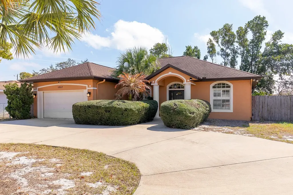 1357 Providence Boulevard Deltona FL 32725