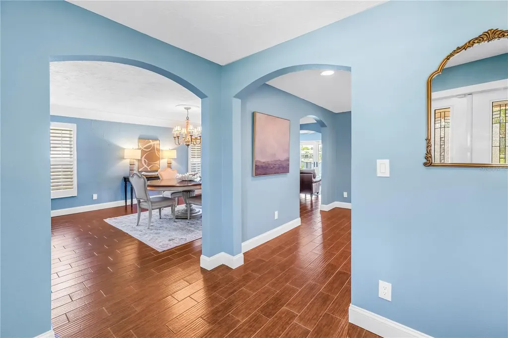 1964 Massachusetts Avenue NE St Petersburg FL 33703