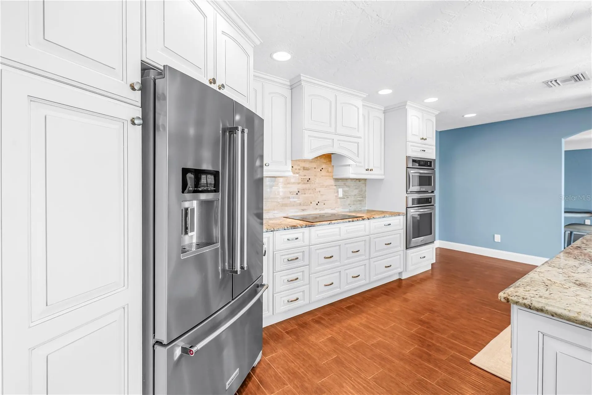 1964 Massachusetts Avenue NE St Petersburg FL 33703
