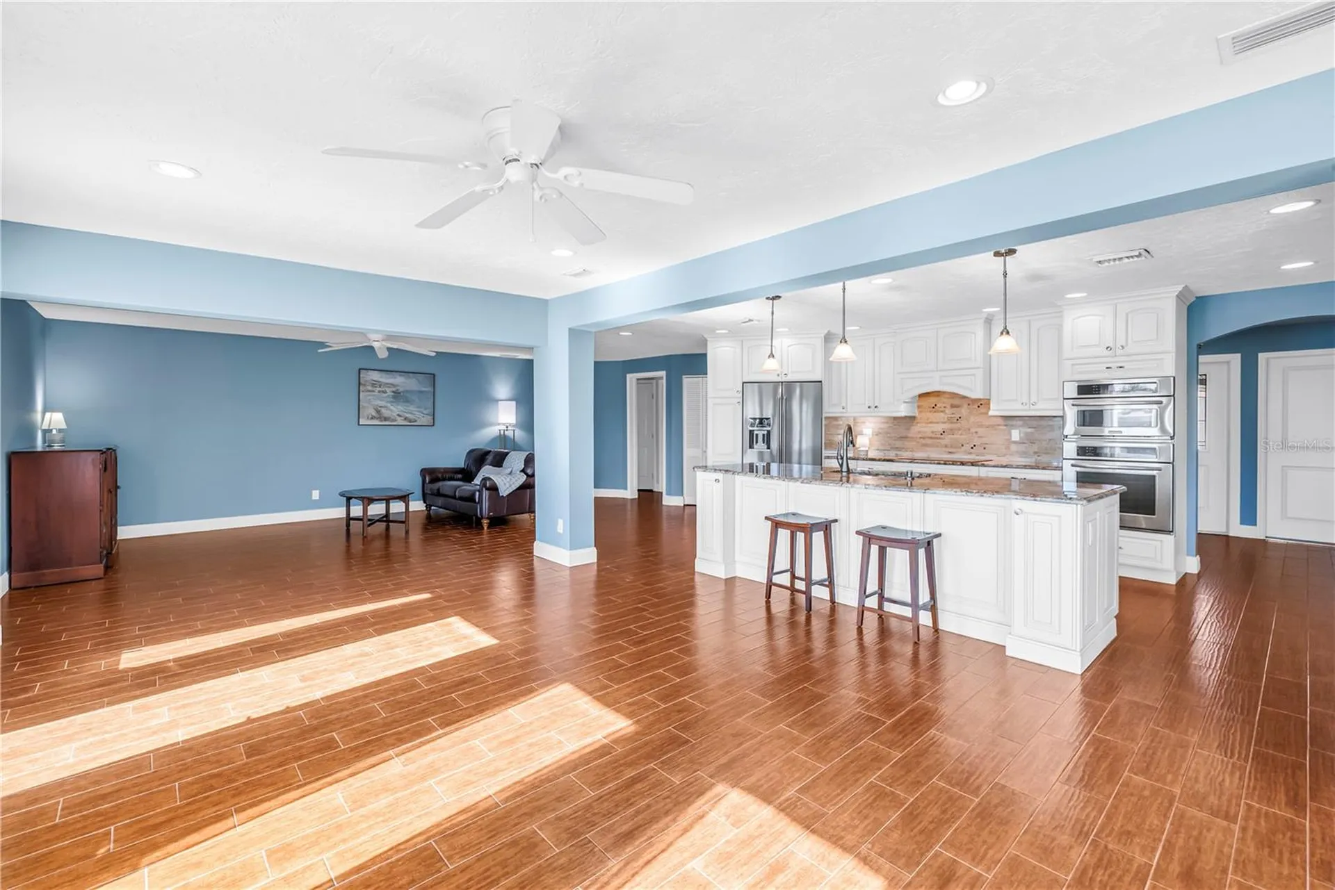 1964 Massachusetts Avenue NE St Petersburg FL 33703