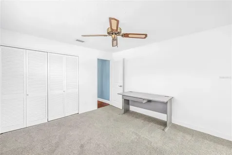 1964 Massachusetts Avenue NE St Petersburg FL 33703