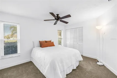 1964 Massachusetts Avenue NE St Petersburg FL 33703
