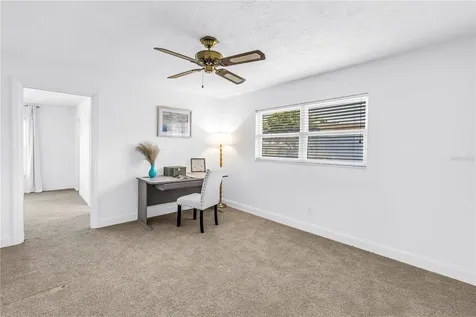 1964 Massachusetts Avenue NE St Petersburg FL 33703