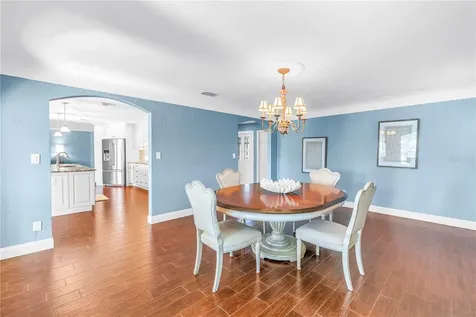 1964 Massachusetts Avenue NE St Petersburg FL 33703