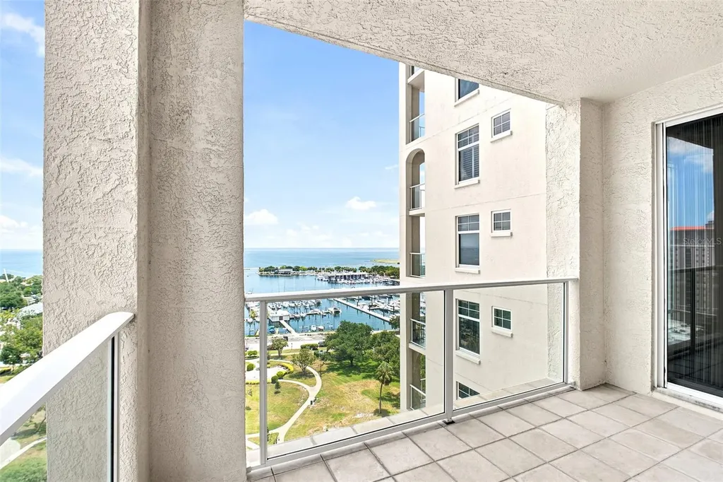 100 Beach Drive NE St Petersburg FL 33701
