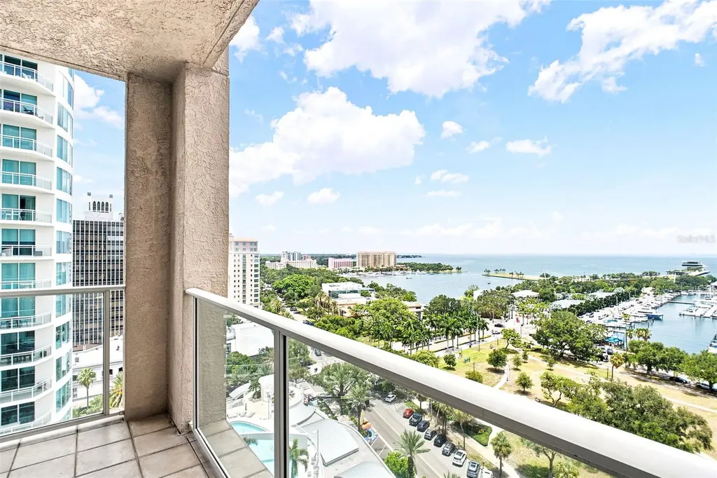 100 Beach Drive NE St Petersburg FL 33701