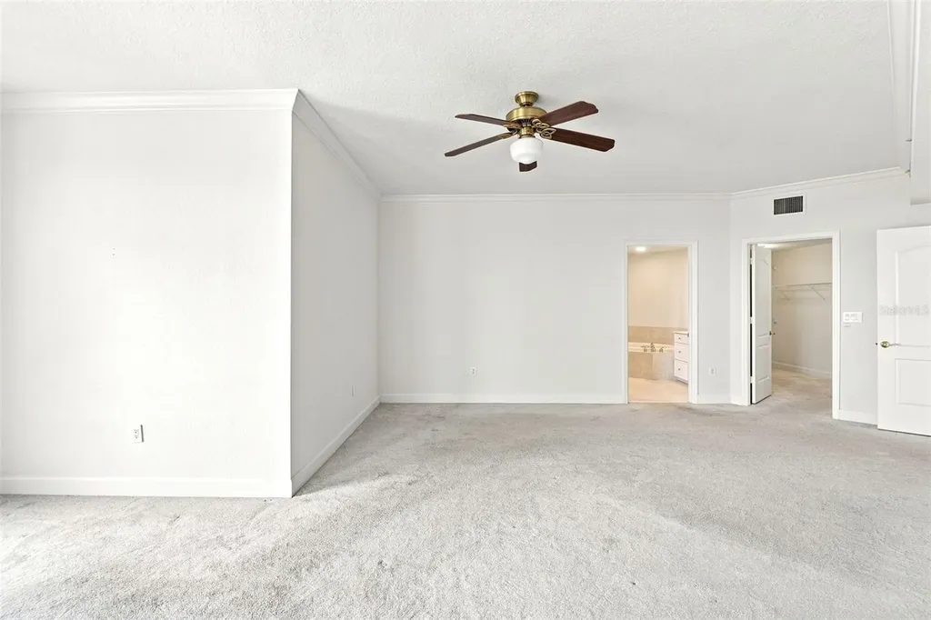 100 Beach Drive NE St Petersburg FL 33701