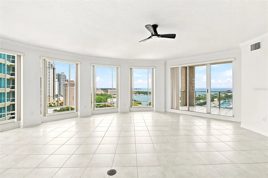 100 Beach Drive NE St Petersburg FL 33701
