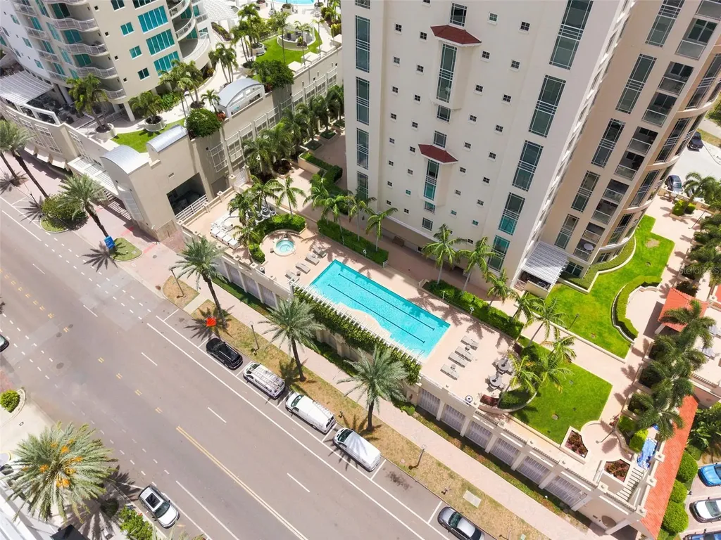 100 Beach Drive NE St Petersburg FL 33701