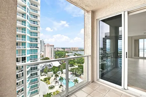 100 Beach Drive NE St Petersburg FL 33701