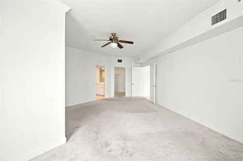100 Beach Drive NE St Petersburg FL 33701