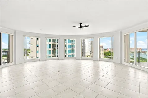 100 Beach Drive NE St Petersburg FL 33701