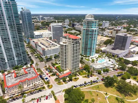 100 Beach Drive NE St Petersburg FL 33701