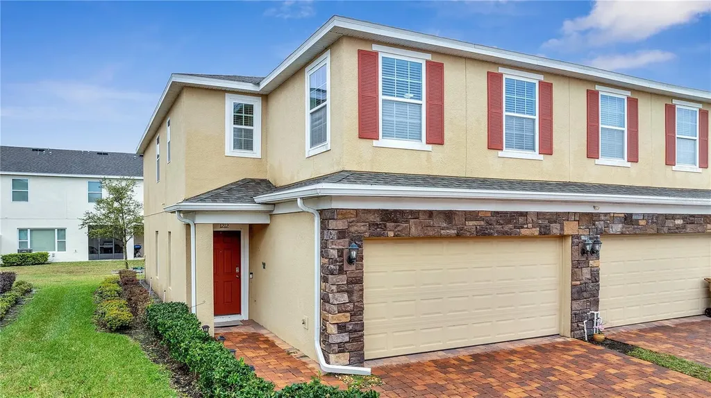 1212 Pensacola Court Kissimmee FL 34744