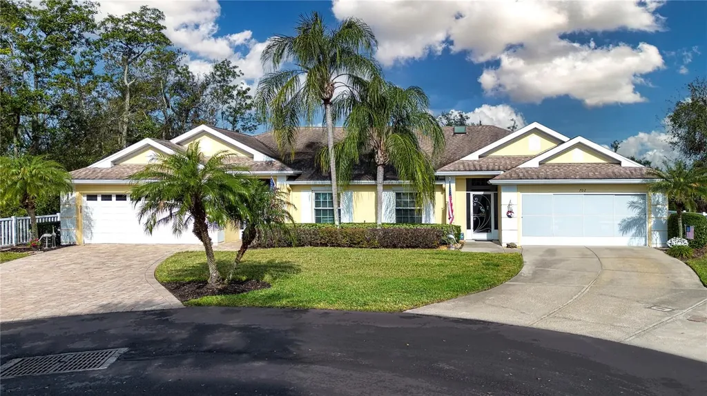 702 Staffordshire Lane Sun City Center FL 33573
