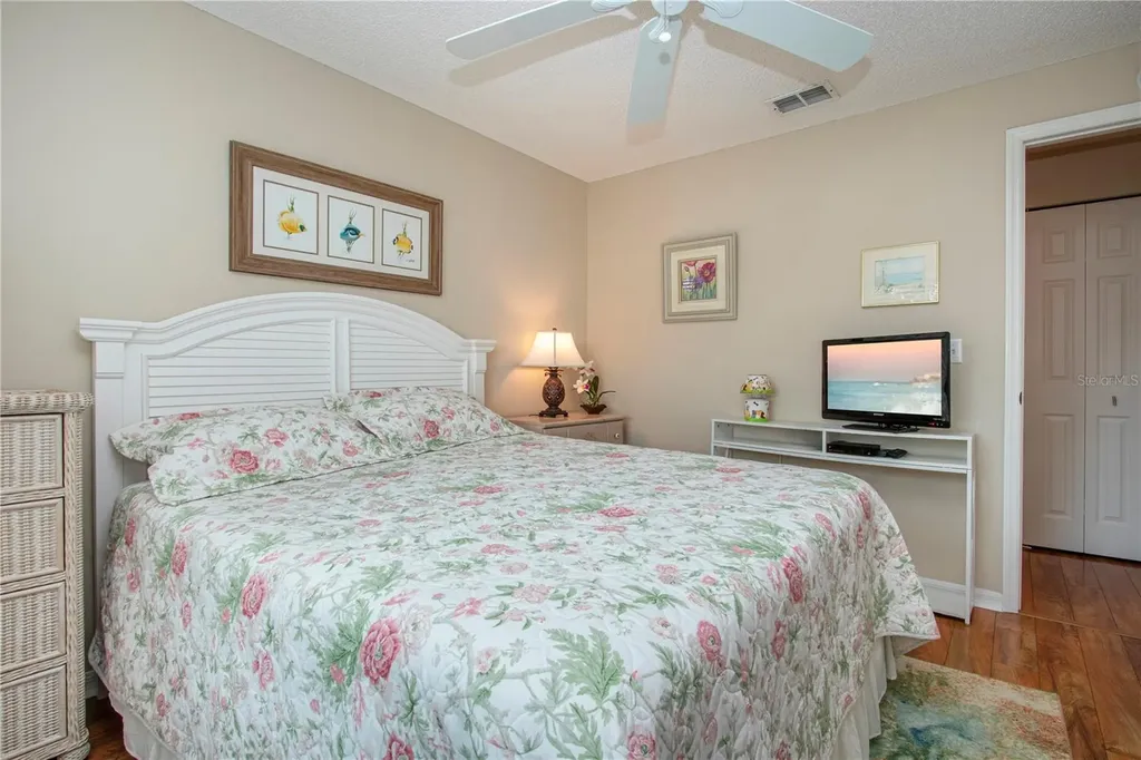 702 Staffordshire Lane Sun City Center FL 33573