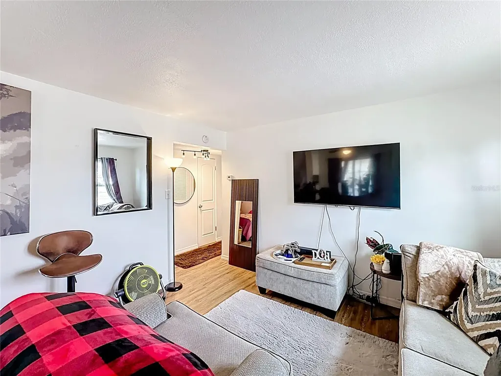 741 Hillview Drive Altamonte Springs FL 32714