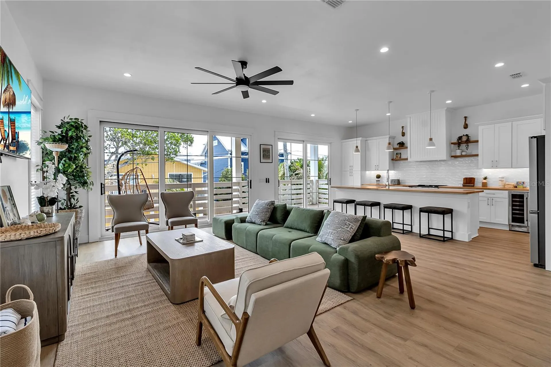 2215 Avenue C Bradenton Beach FL 34217