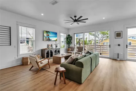 2215 Avenue C Bradenton Beach FL 34217