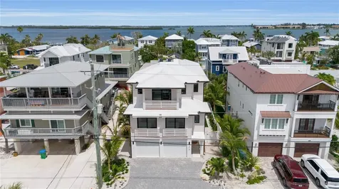 2215 Avenue C Bradenton Beach FL 34217