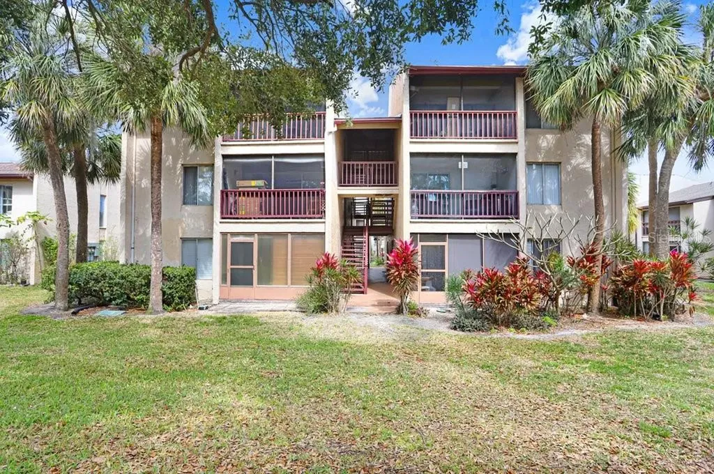8605 Huron Court Tampa FL 33614