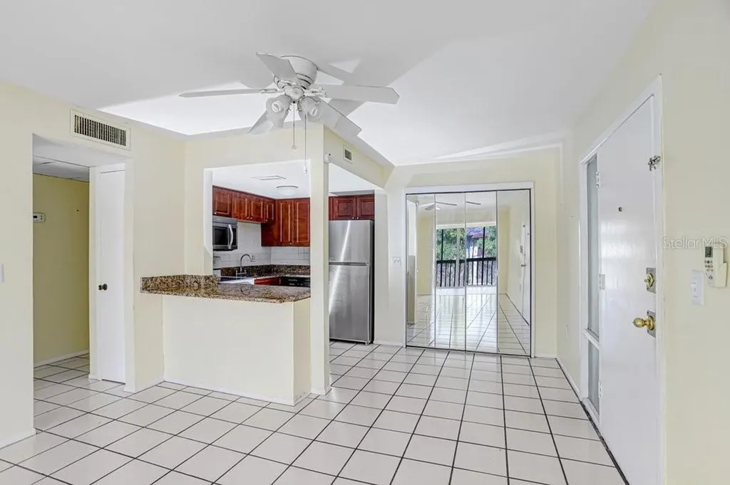 8605 Huron Court Tampa FL 33614