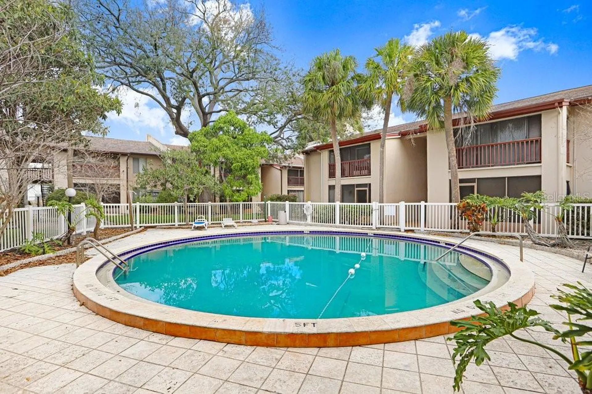 8605 Huron Court Tampa FL 33614
