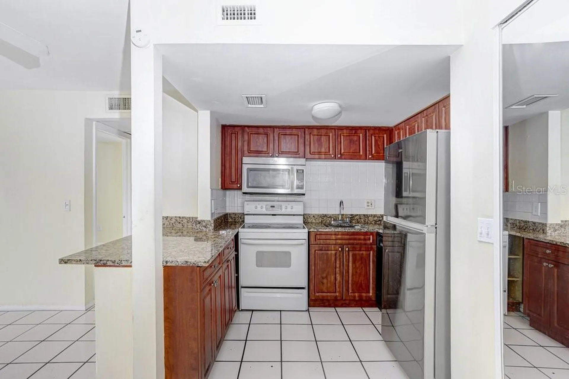 8605 Huron Court Tampa FL 33614