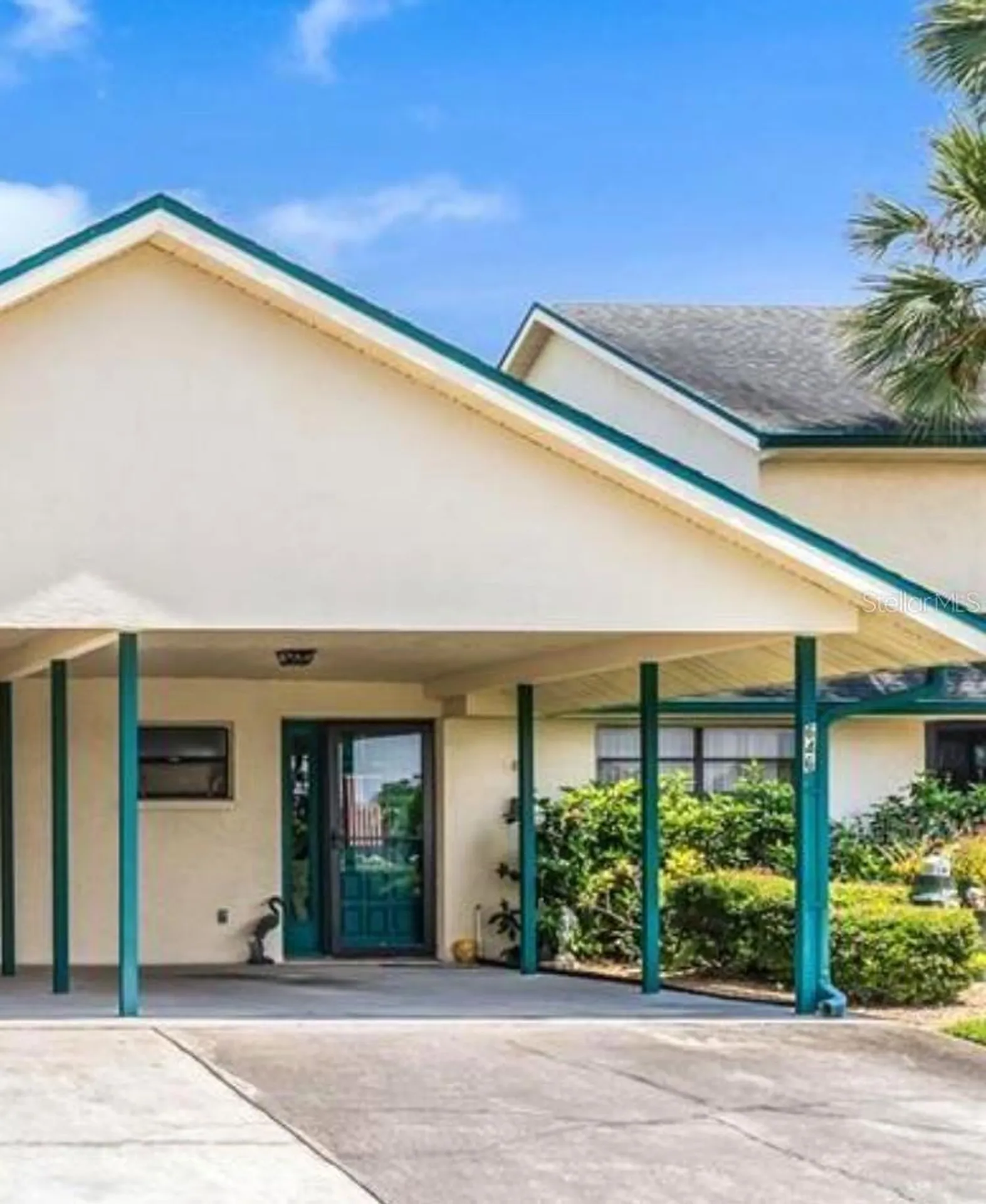 646 Yardarm Drive Apollo Beach FL 33572